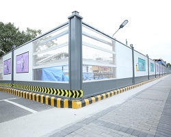 選用市政圍擋保養簡略不易藏污，使用壽命長