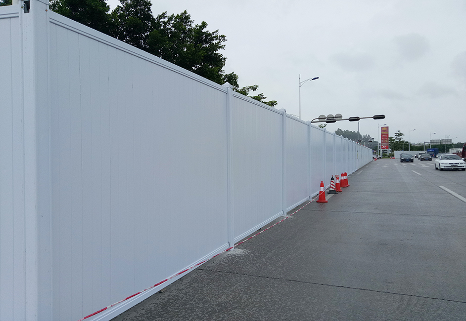 旭東鋼構PVC圍擋對比其他圍擋有哪些特點優勢？